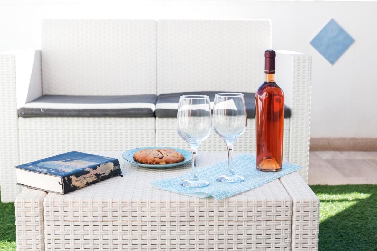 White Rose Suite Apartment Кала Гононе Екстериор снимка